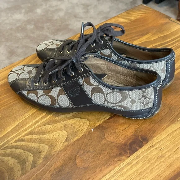 Coach Sue A1258 - Size 10B - Picture 5 of 7